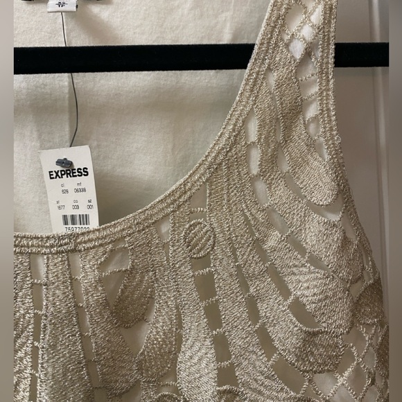 NWT ✨EXPRESS Champagne Glitter Metallic Lace Tank - Picture 2 of 5